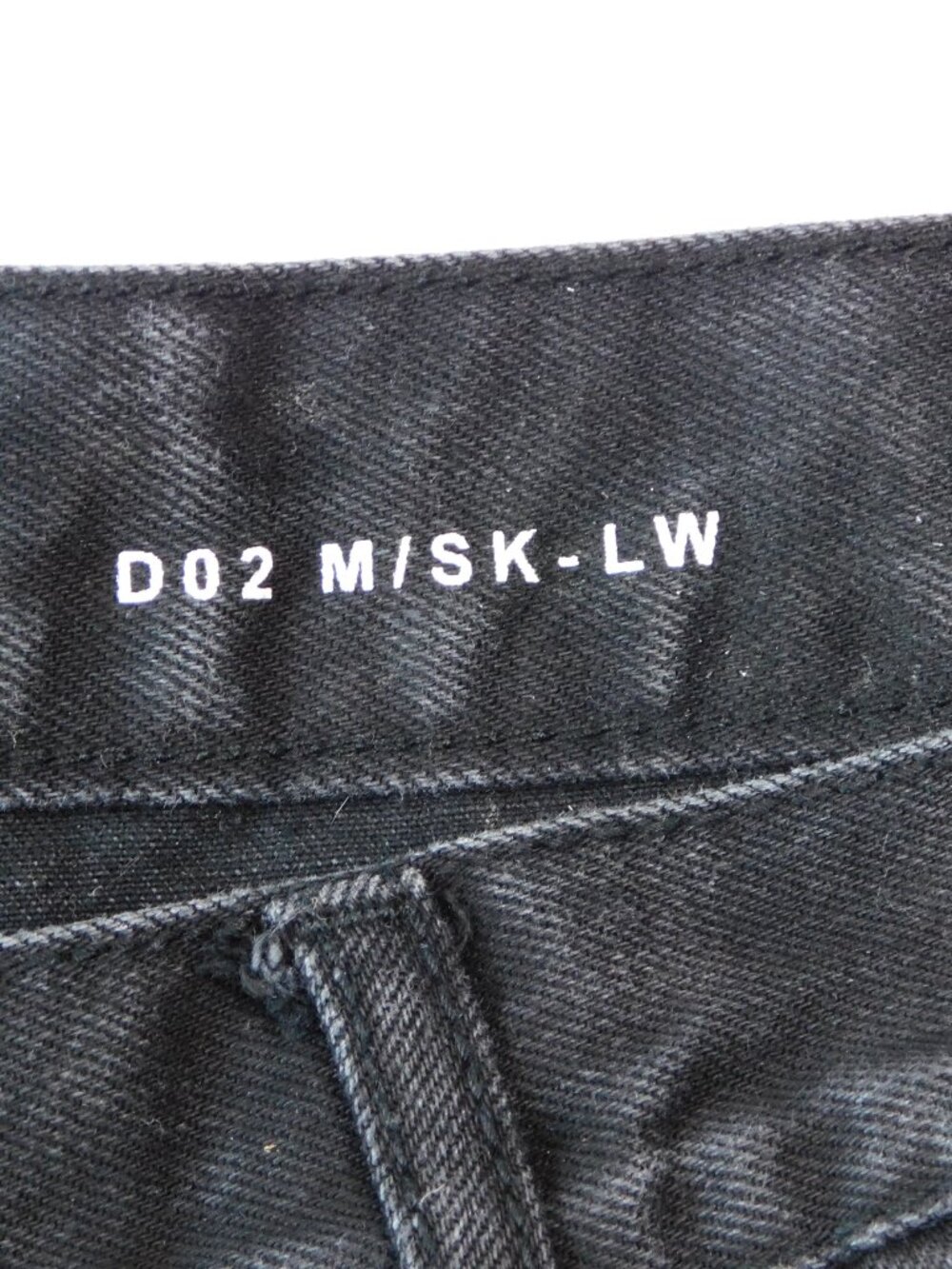 Saint Laurent D02 M/SK-LW Skinny Jeans | Black Washed | Zipper Pull Missing | 32 - Picture 6 of 10
